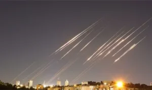 iran serang israel