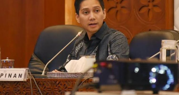 Ketua Fraksi Partai Gerindra DPR RI