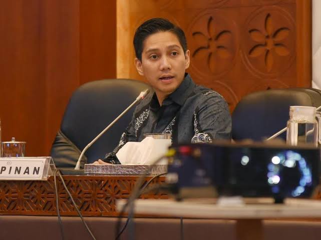 Ketua Fraksi Partai Gerindra DPR RI
