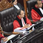 mahkamah konstitusi
