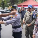 Bupati Pati Menantang Warga Demo