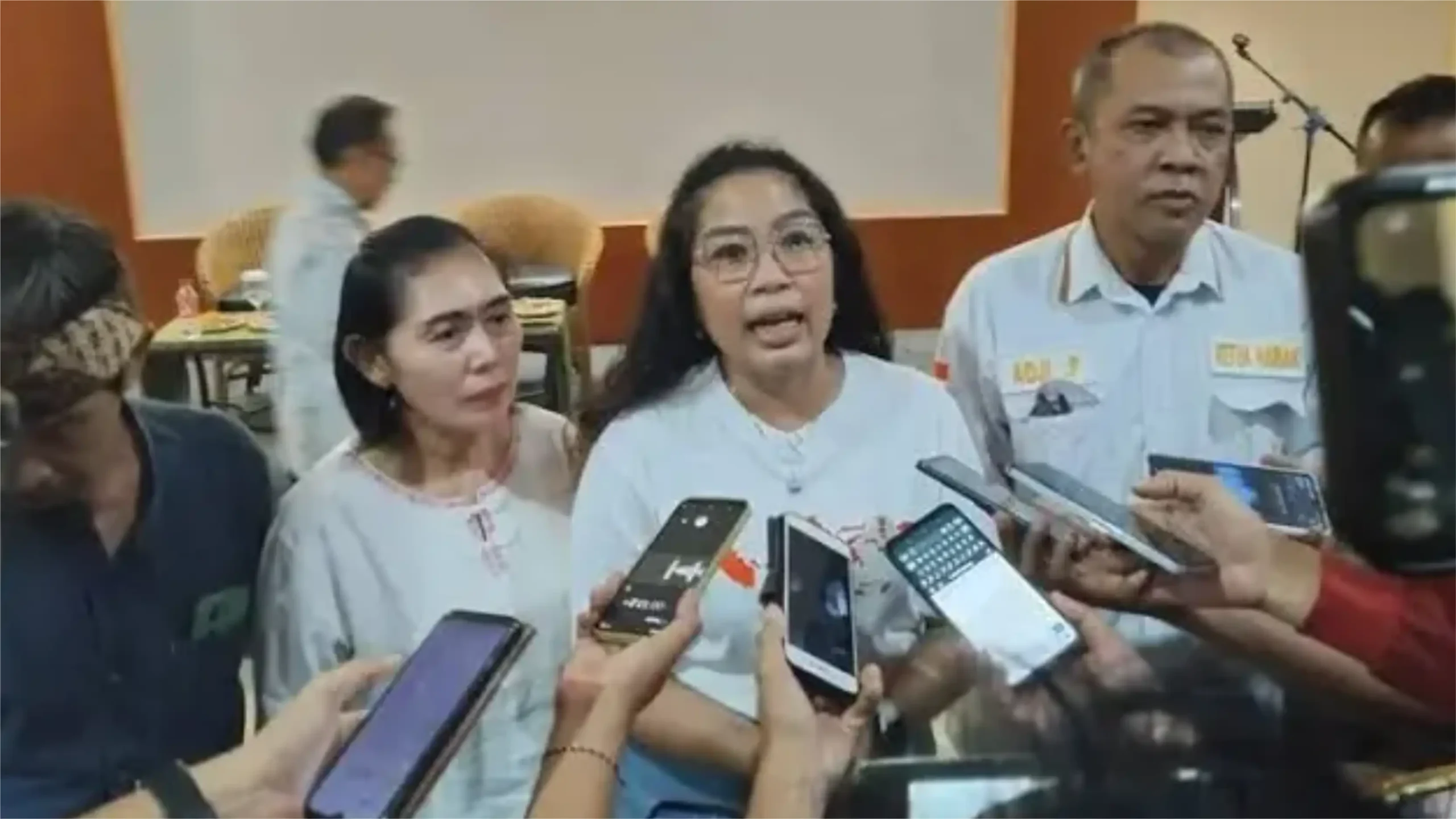 PBB di Cirebon Naik 1000%