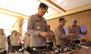 Pemeriksaan Senpi di Polres Madiun