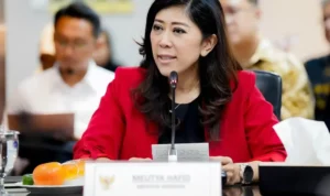 Menkomdigi Tegaskan WhatsApp Bayar Hoaks