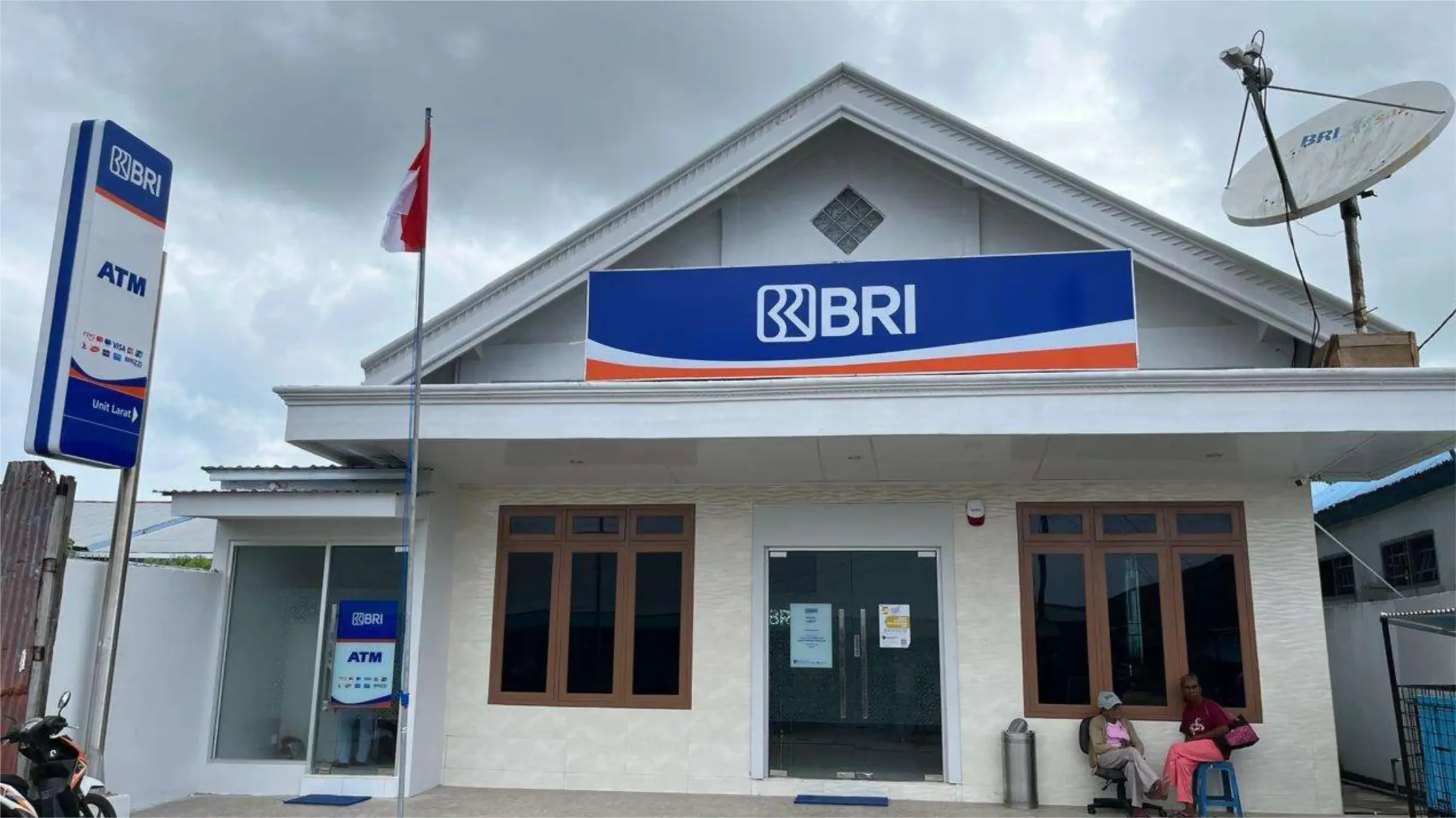 Bank Pemerintah Menerima 
Dana 200 Trilyun