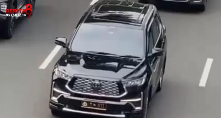 Mobil Dinas Kapolda Metro Jaya
