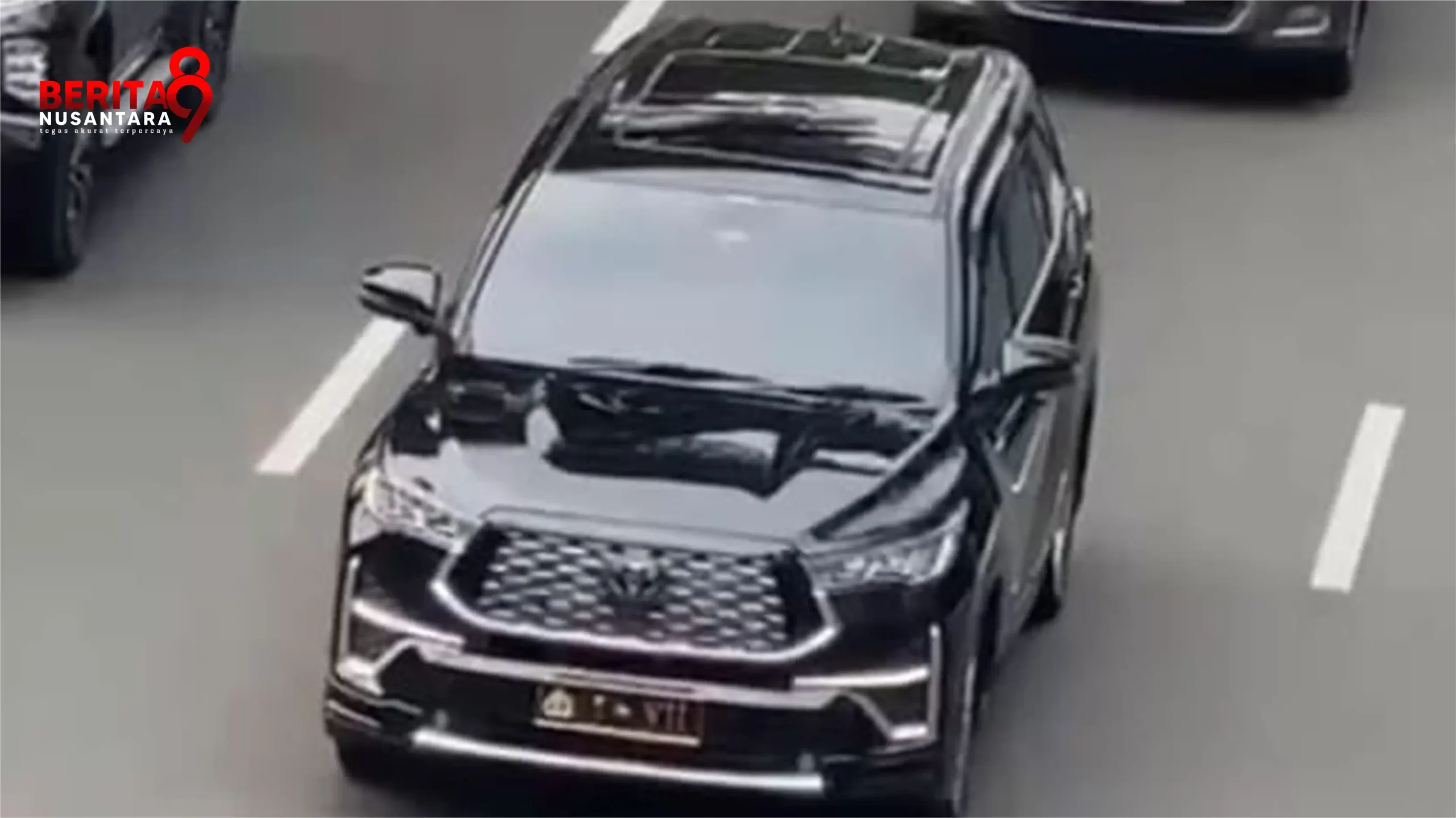 Mobil Dinas Kapolda Metro Jaya