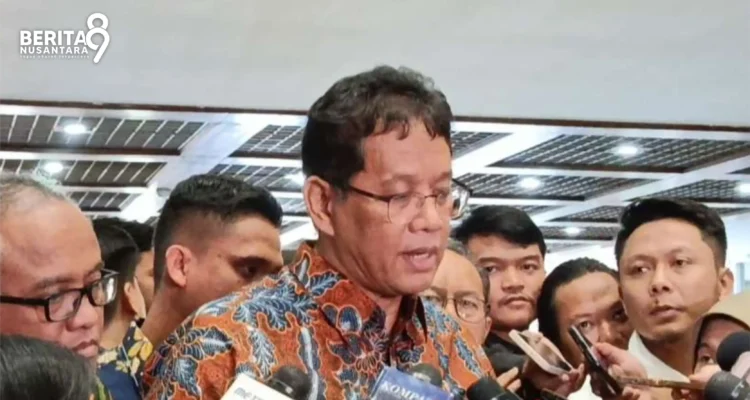 Menteri Purbaya Lawan Mafia Impor Baju Bekas Menteri Purbaya Lawan Mafia Impor Baju Bekas