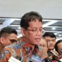 Menteri Purbaya Lawan Mafia Impor Baju Bekas Menteri Purbaya Lawan Mafia Impor Baju Bekas