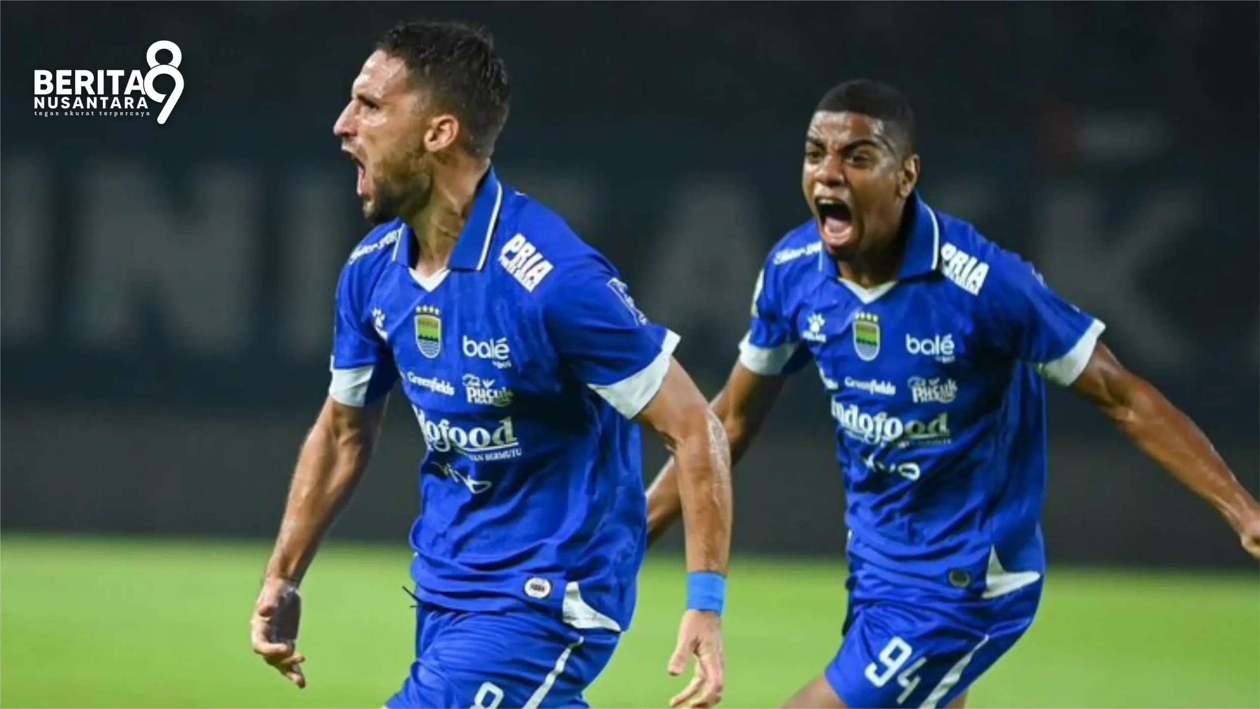 Persib Bandung vs Persis Solo Persib Bandung vs Persis Solo
