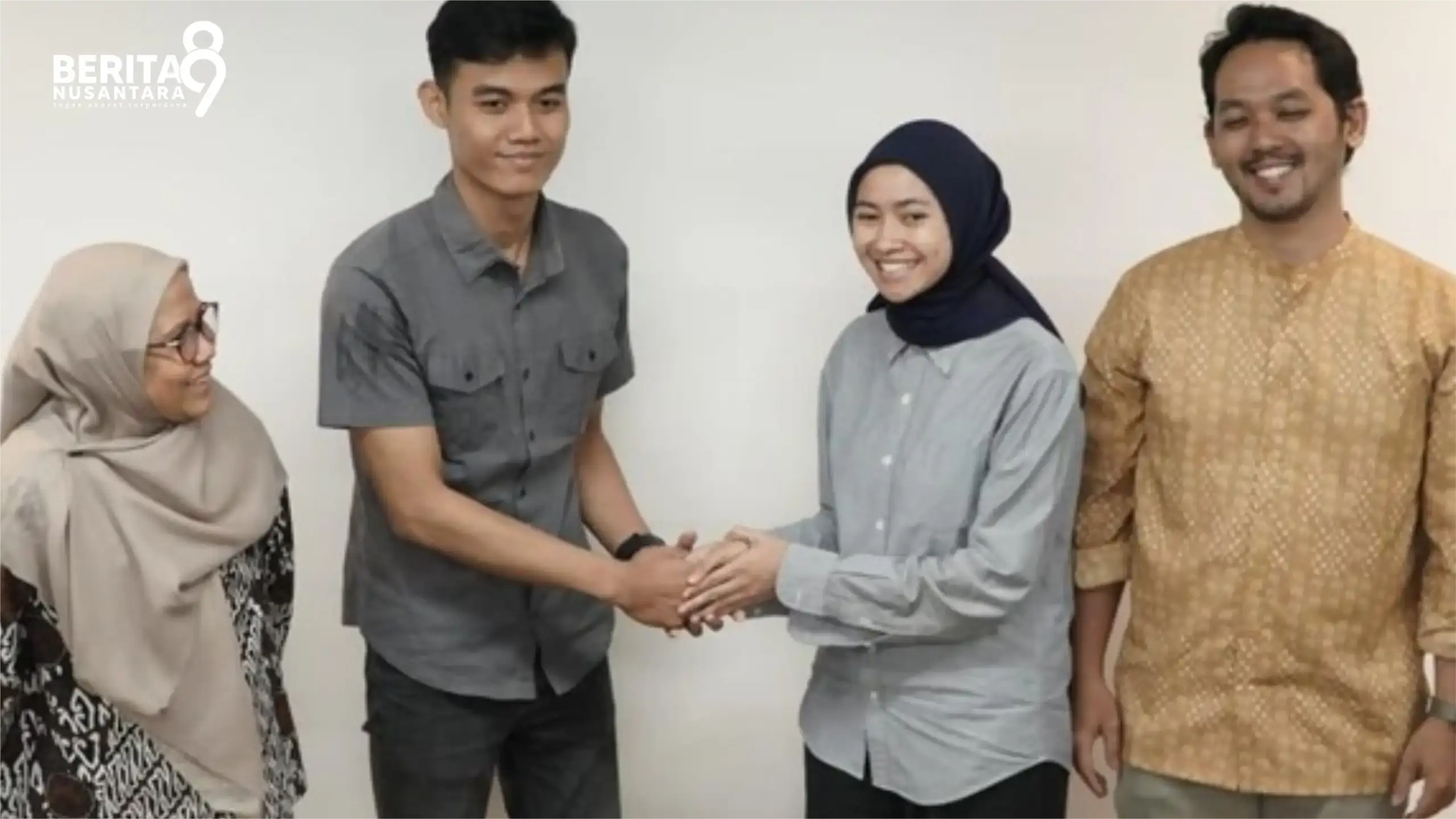 Anita Tumbler Tuku Dipecat