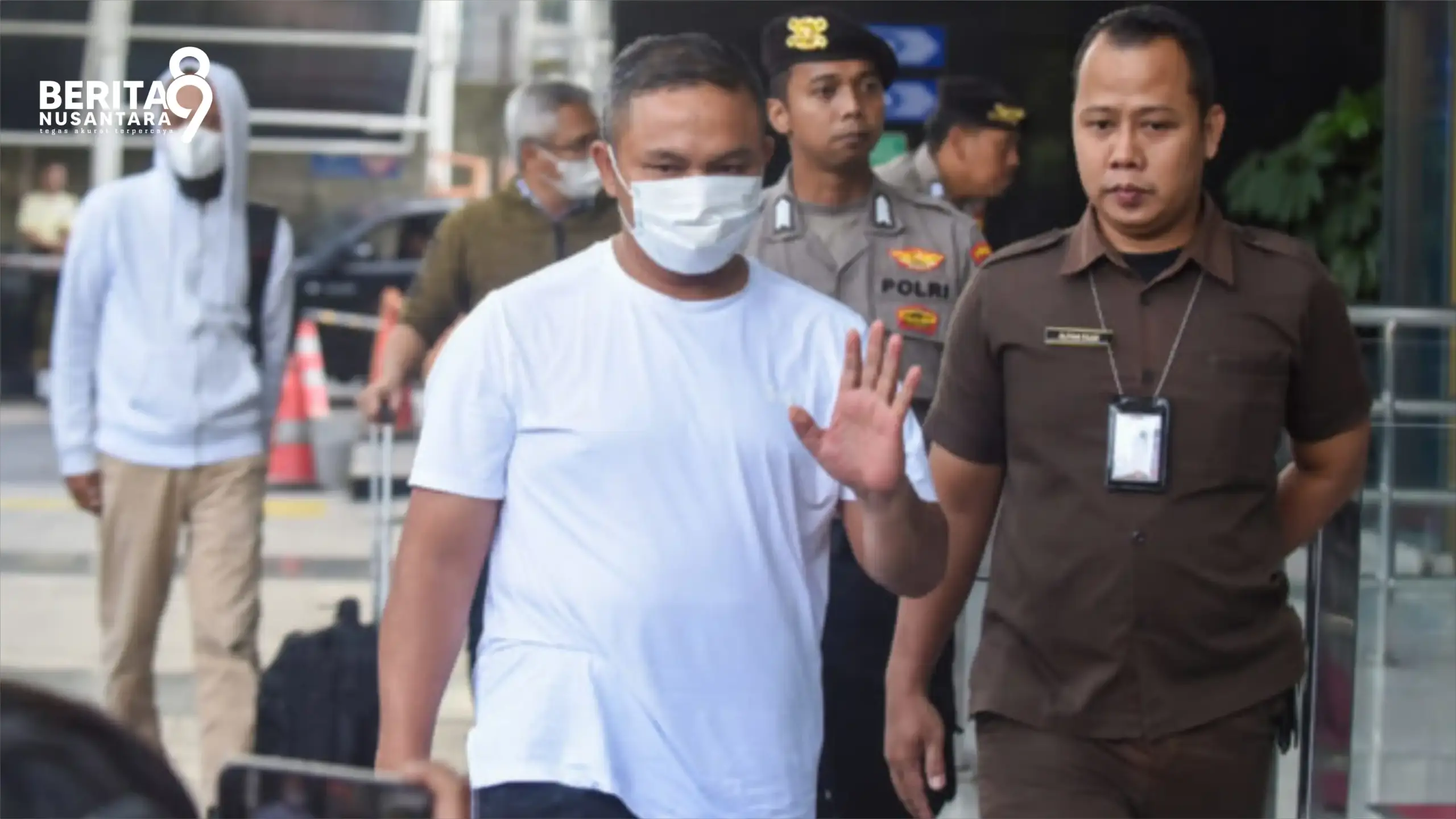 Gubernur Riau yang kena OTT KPK