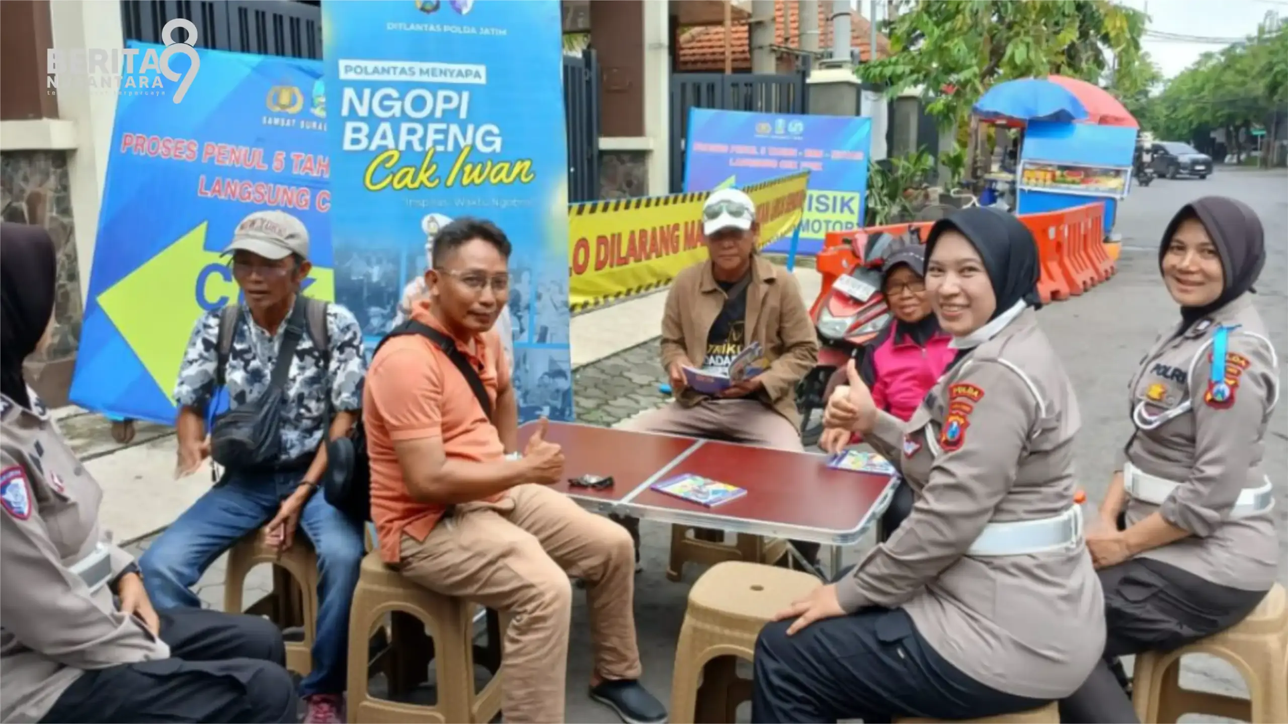Ngopi Bareng Ditlantas Polda Jatim dan Warga