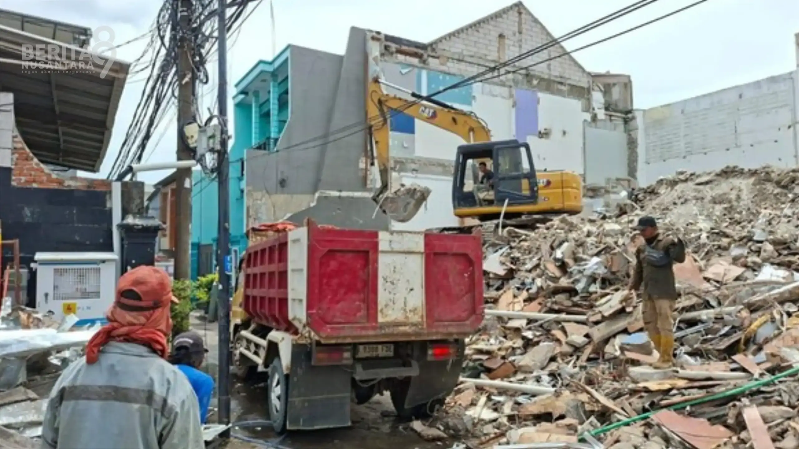 Pembongkaran Rumah Ahmad Sahroni