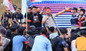 Peragaan Pengamanan Unjuk Rasa Model Baru Polri