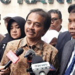 Roy Suryo dan Kuasa Hukumnya Roy Suryo dan Kuasa Hukumnya