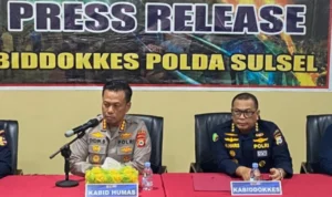 DVI Polri Identifikasi Korban Kecelakaan Pesawat DVI Polri Identifikasi Korban Kecelakaan Pesawat