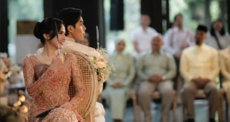 Syifa Hadju dan El Rumi Tunangan Syifa Hadju dan El Rumi Tunangan