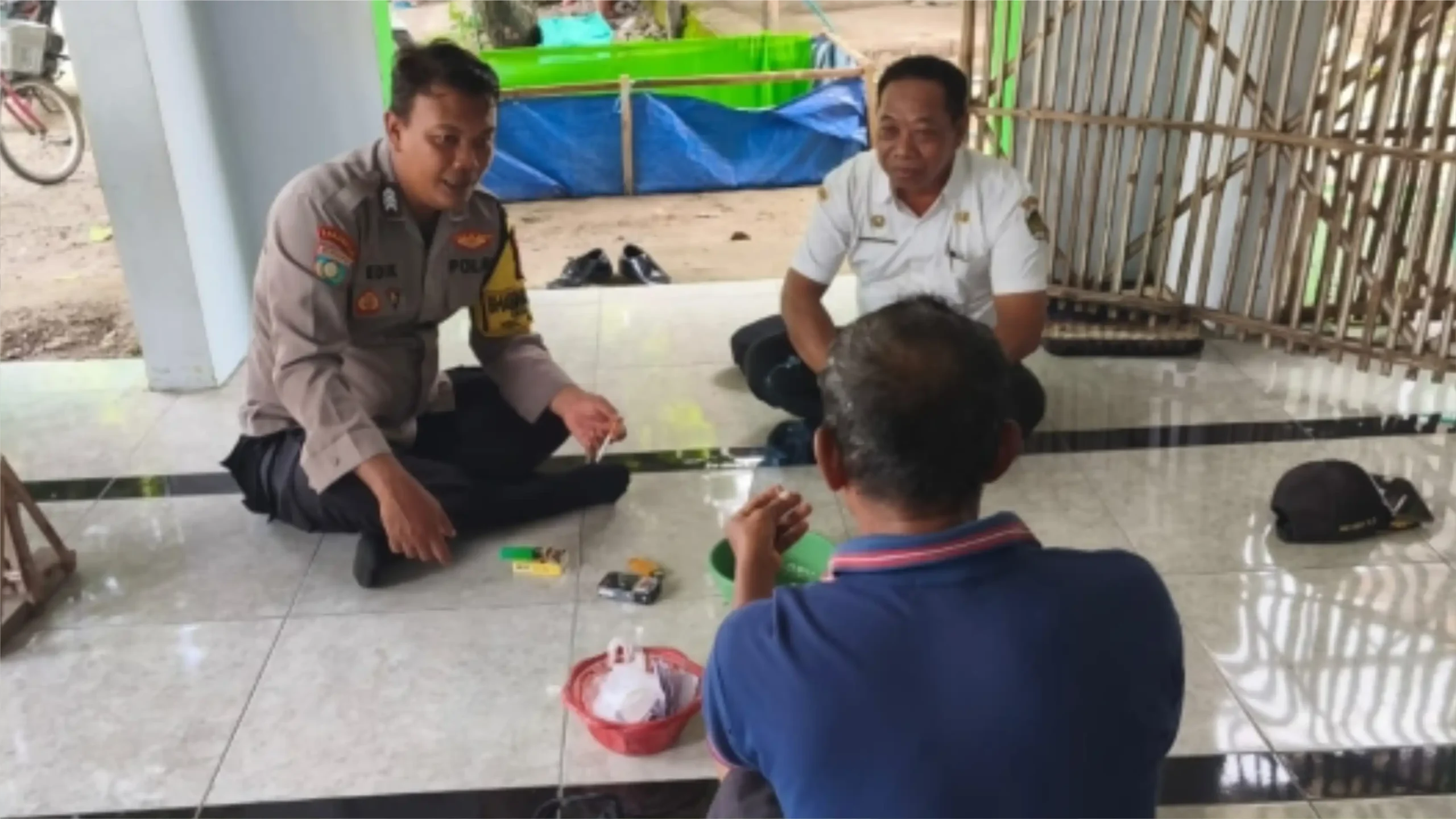 Bhabinkamtibmas Desa Sogo Madiun Kunjungan ke Tokoh Ulama