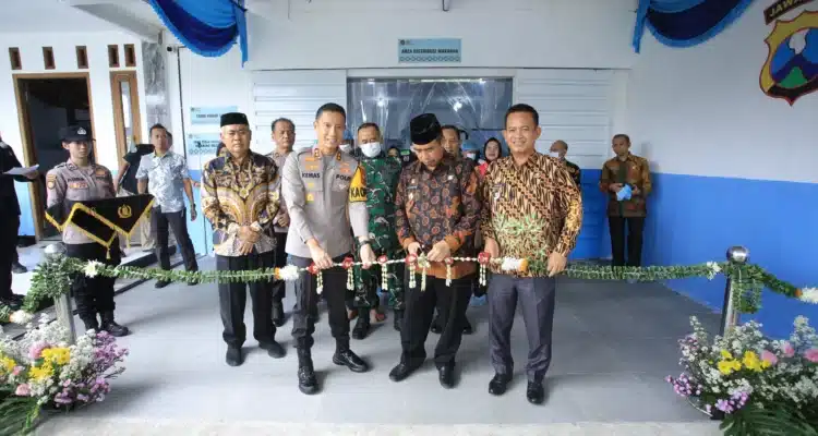 IMG-20260213-WA0014 Kapolres Madiun Resmikan SPPG 2 & 3 di Desa Sogo, Perkuat Program Gizi dan Cegah Stunting