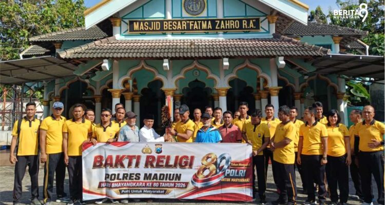 Bakti Religi Polres Madiun di masjid