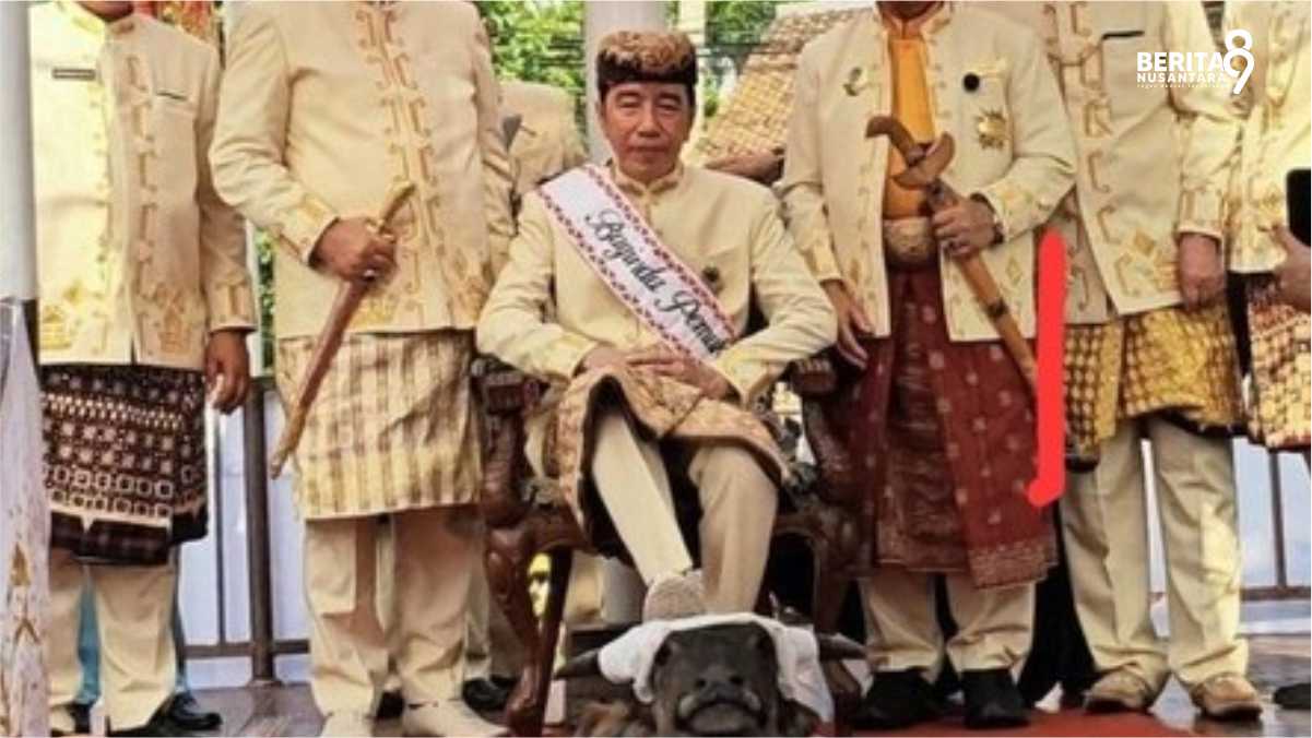 Jokowi Injak Kepala Kerbau dalam Ritual di Lampung