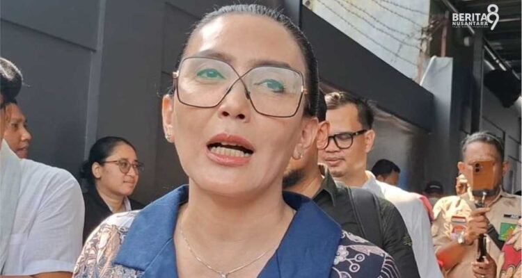 Rieke Diah Pitaloka Desak Evaluasi Vonis Nikita Mirzani