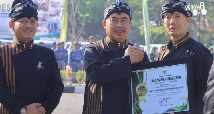Bupati, Wakil Bupati dan Kapolres Madiun di Upacara HUT Madiun Bupati, Wakil Bupati dan Kapolres Madiun di Upacara HUT Madiun
