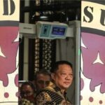 Eks Jampidsus Febrie Adriansyah belum ditahan usai menjadi tersangka Eks Jampidsus Febrie Adriansyah belum ditahan usai menjadi tersangka