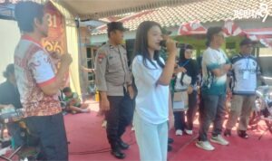 Gerak Jalan Desa Klumutan dimeriahkan hiburan