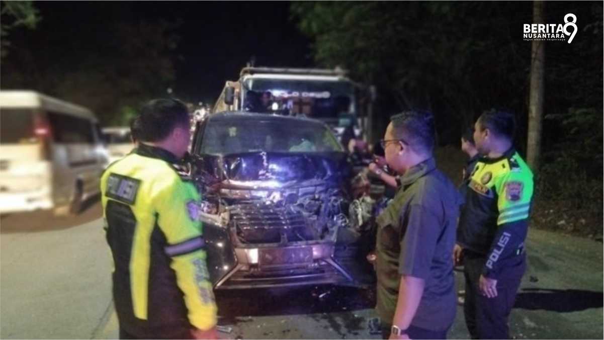 Kondisi Mobil Kiai Anwar Zahid pasca Kecelakaan