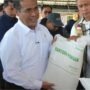 Menteri Pertanian Cek Bantuan Pangan di Surabaya Menteri Pertanian Cek Bantuan Pangan di Surabaya