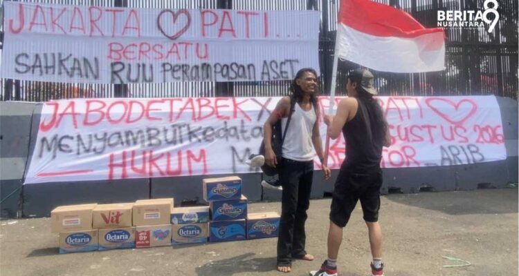 Persiapan Massa Demo 27 Agustus di DPR