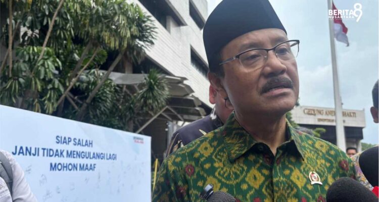 Sentilan Gus Ipul untuk Fenomena ASN 8.0.4 Sentilan Gus Ipul untuk Fenomena ASN 8.0.4