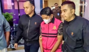 Tersangka Dugaan Korupsi Tunjangan Perumahan DPRD Ponnorogo Tersangka Dugaan Korupsi Tunjangan Perumahan DPRD Ponnorogo
