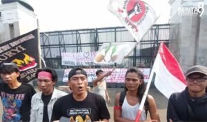 Warga Pati Demo 27 Agustus di DPR Warga Pati Demo 27 Agustus di DPR