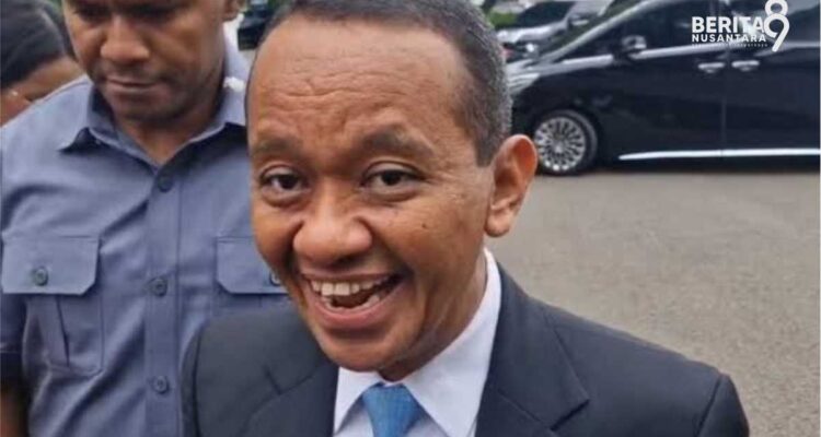 Bahlil Buka Suara Terkait Antrean BBM di Makassar Bahlil Buka Suara Terkait Antrean BBM di Makassar