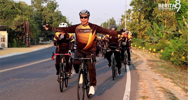 Bupati Madiun tetap Gowes di Usia 62 Tahun Bupati Madiun tetap Gowes di Usia 62 Tahun